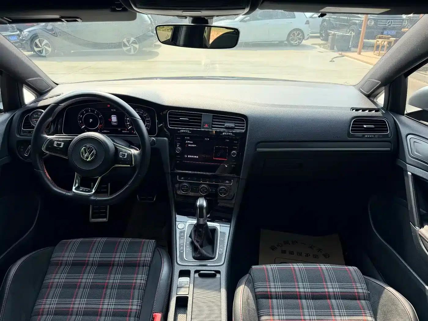 2018 Golf GTI 2.0TSI GTI — миниатюра 7
