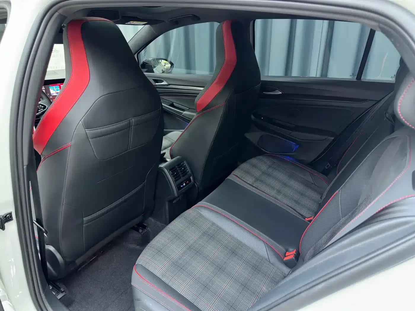 2021 Golf GTI 380TSI DSG GTI — миниатюра 11