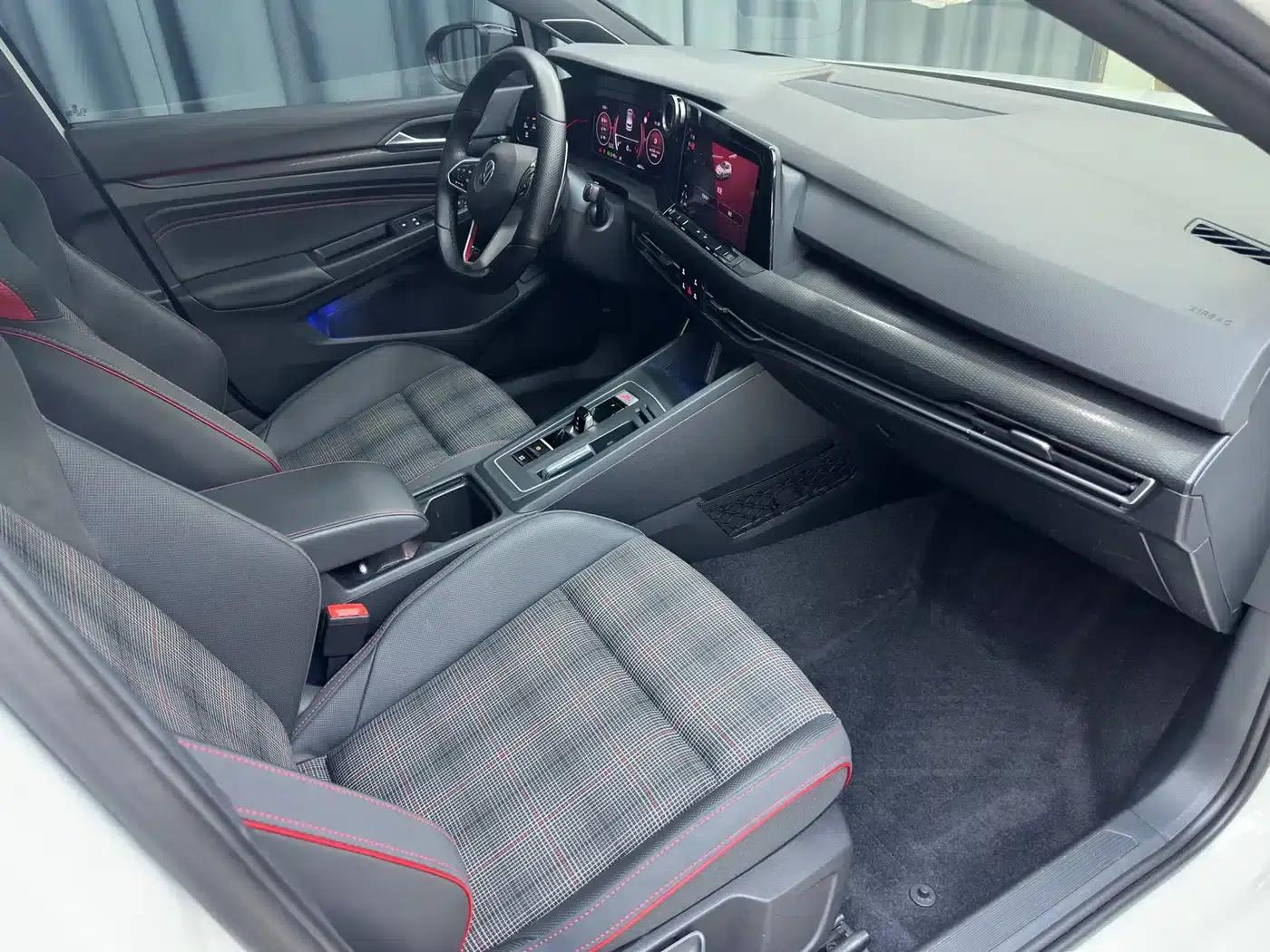 2021 Golf GTI 380TSI DSG GTI — миниатюра 22