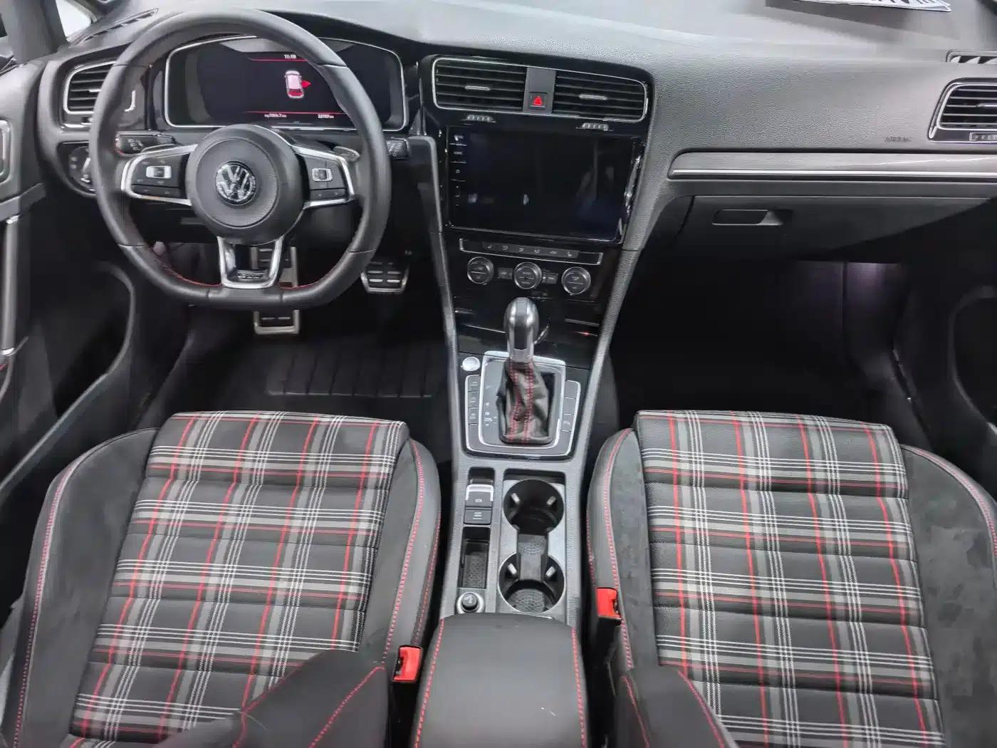 2019 Golf GTI 2.0TSI GTI (China V emission standard) — миниатюра 7