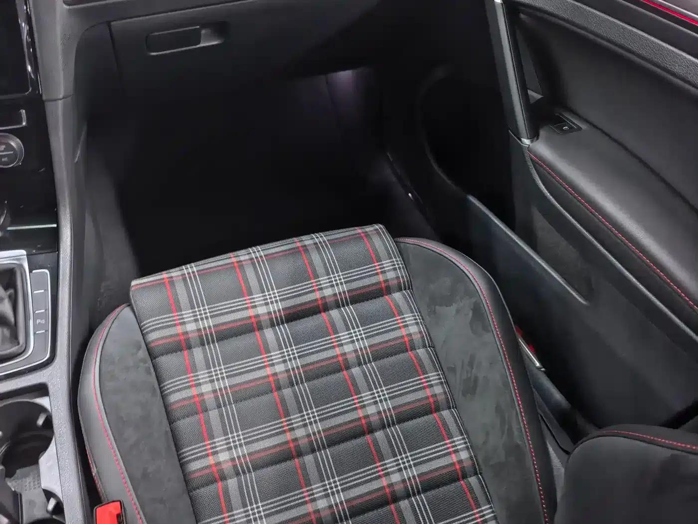 2019 Golf GTI 2.0TSI GTI (China V emission standard) — миниатюра 9
