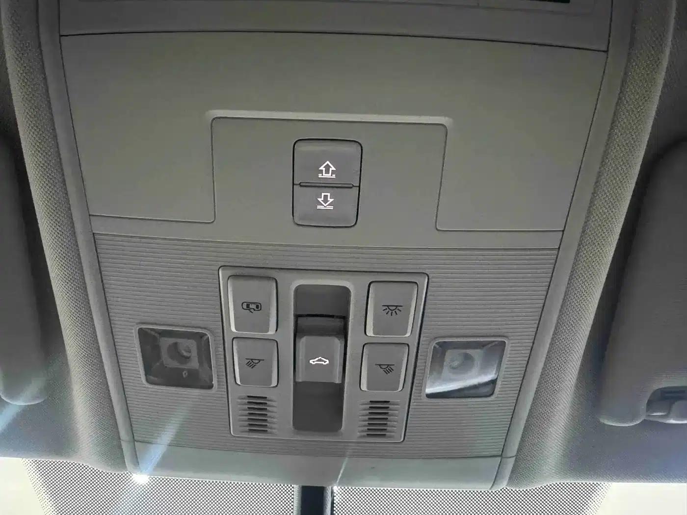 2022 Volkswagen T-Cross 280TSI DSG Comfort Edition — миниатюра 14