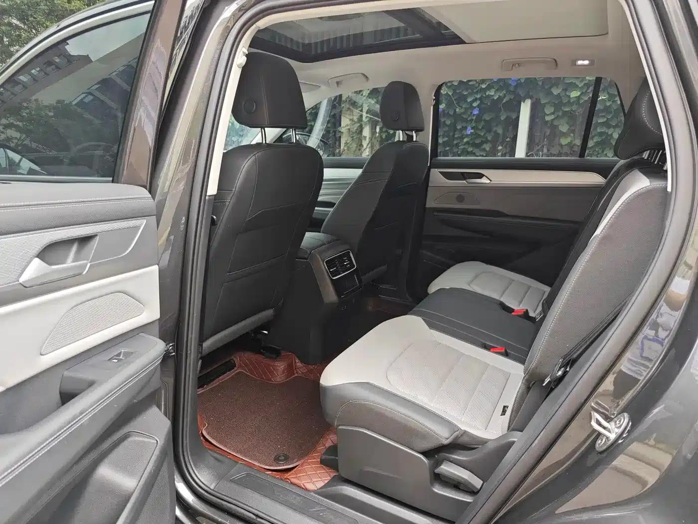2024 Range Rover 330TSI Luxury Cruiser Edition — миниатюра 15