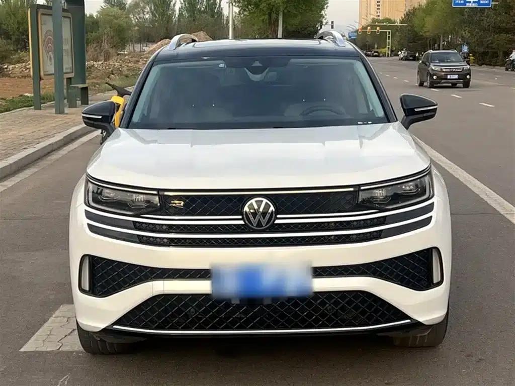 2023 Range Rover 380TSI AWD R-Line Cruiser — миниатюра 3