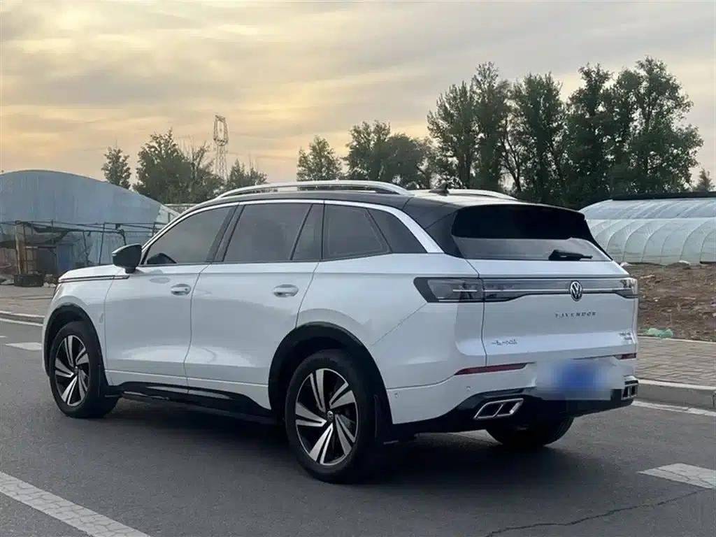 2023 Range Rover 380TSI AWD R-Line Cruiser — миниатюра 5