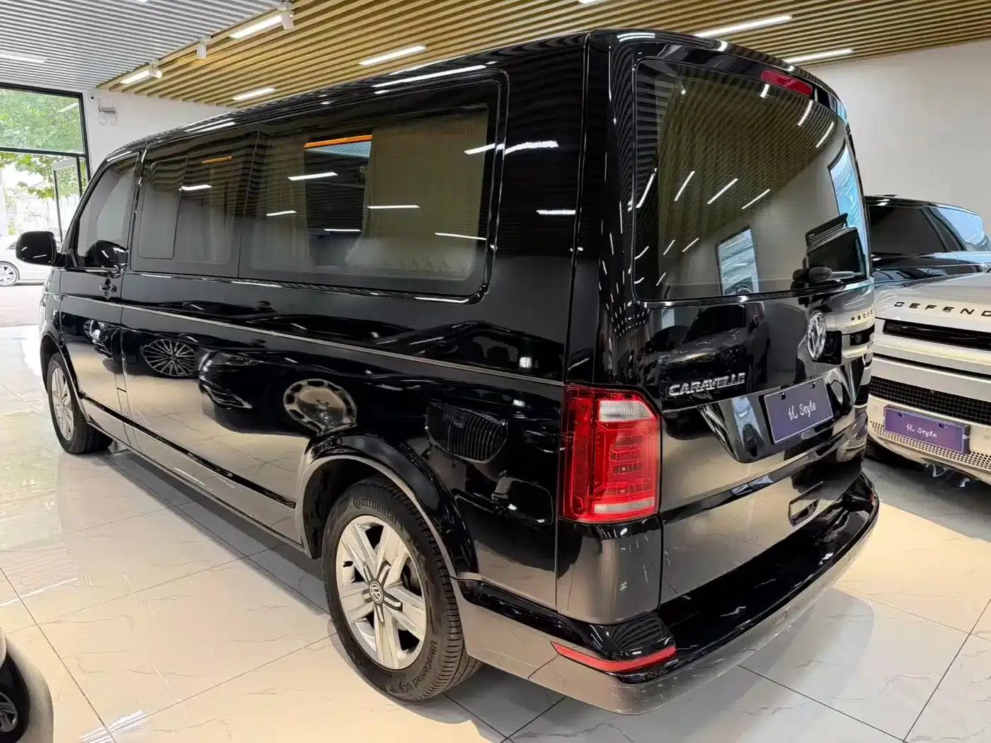 Caravelle 2018 2.0TSI 4WD Luxury 7-Seater — миниатюра 4