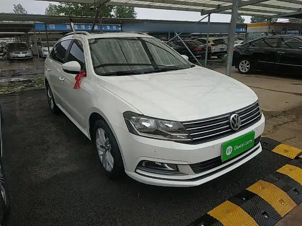 Lavida Gran Turismo 2015 1.6L Automatic Comfort Edition — миниатюра 4