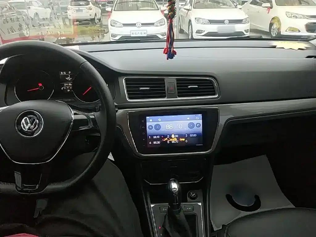 Lavida Gran Turismo 2015 1.6L Automatic Comfort Edition — миниатюра 10