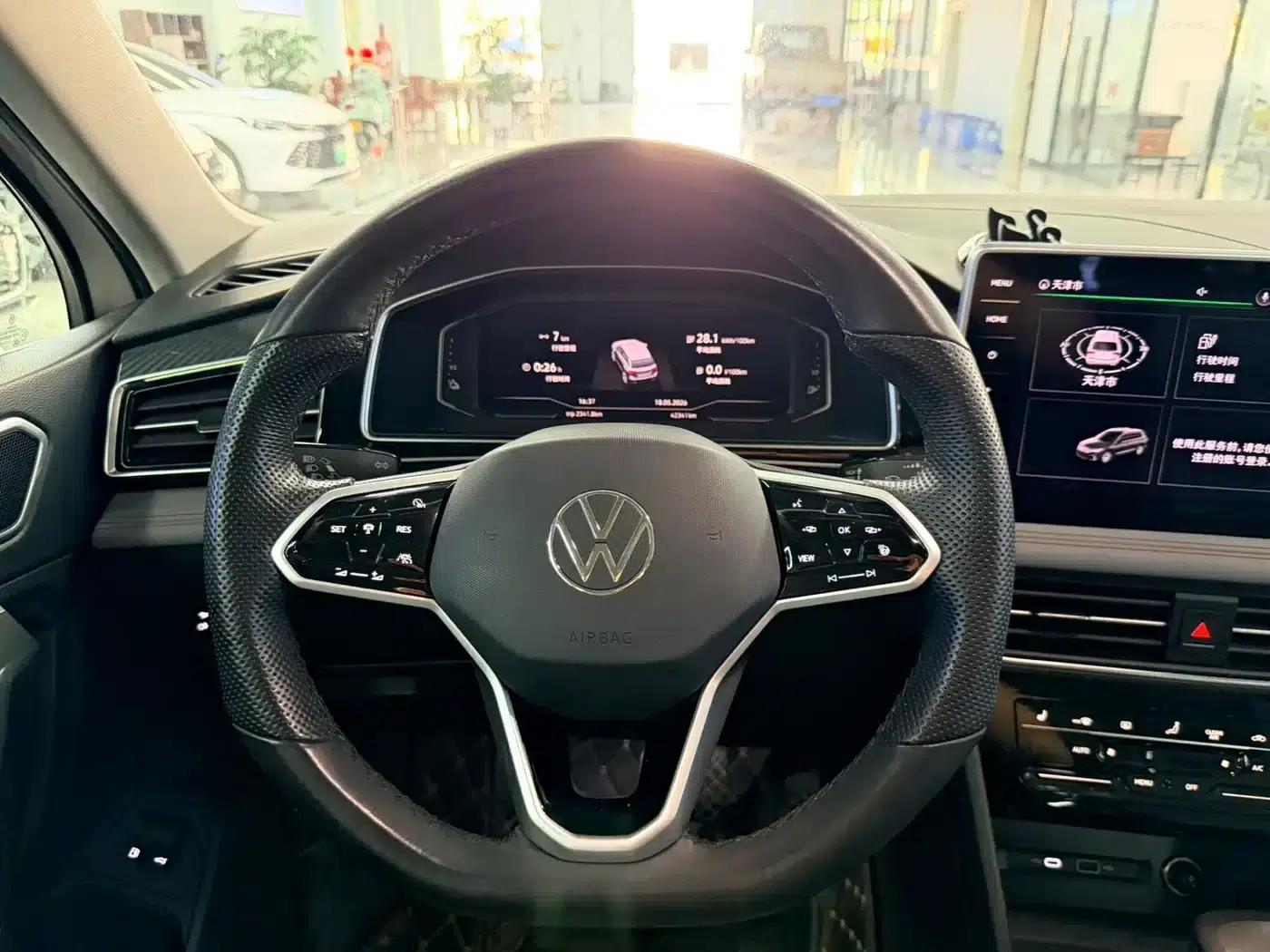 Tiguan L Plug-in Hybrid 2022 430PHEV Plug-in Hybrid Flagship Edition — миниатюра 14