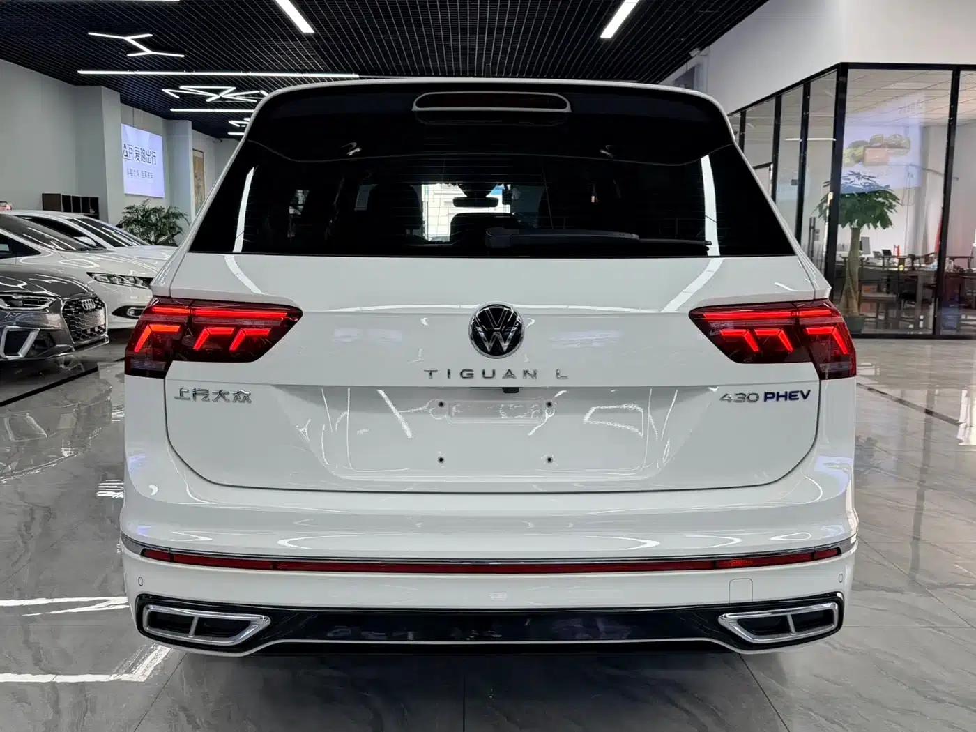 Tiguan L Plug-in Hybrid 2022 430PHEV Plug-in Hybrid Flagship Edition — миниатюра 4
