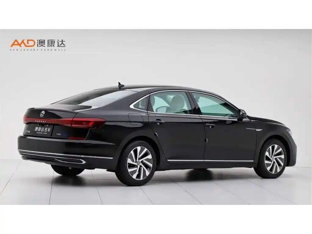 Passat/1.4T/2022/Facelift 430PHEV Hybrid Elite Edition — миниатюра 3