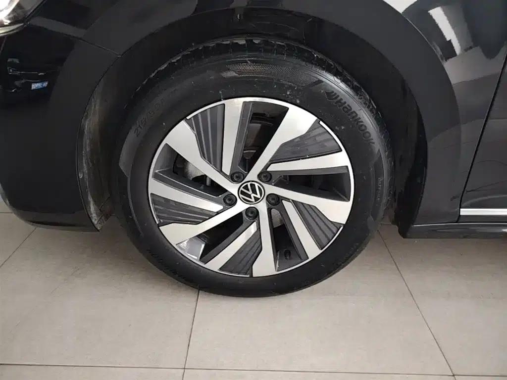 2023 Volkswagen Passat Plug-in Hybrid 430PHEV Hybrid Elite Edition — миниатюра 23