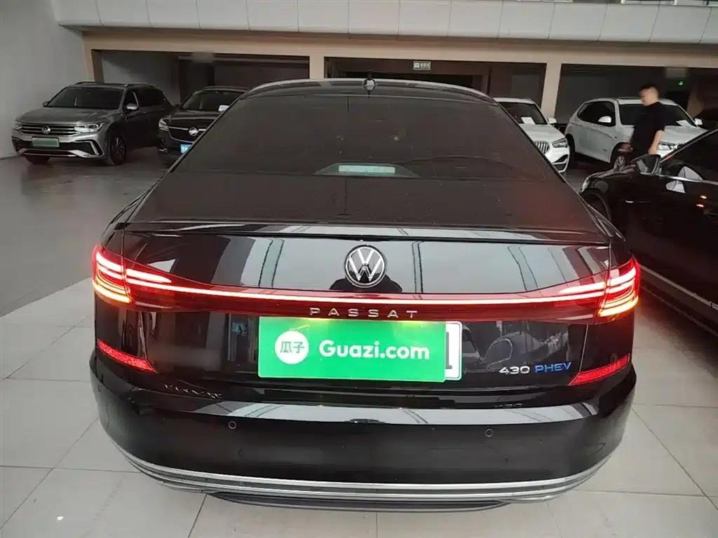 2023 Volkswagen Passat Plug-in Hybrid 430PHEV Hybrid Elite Edition — миниатюра 6