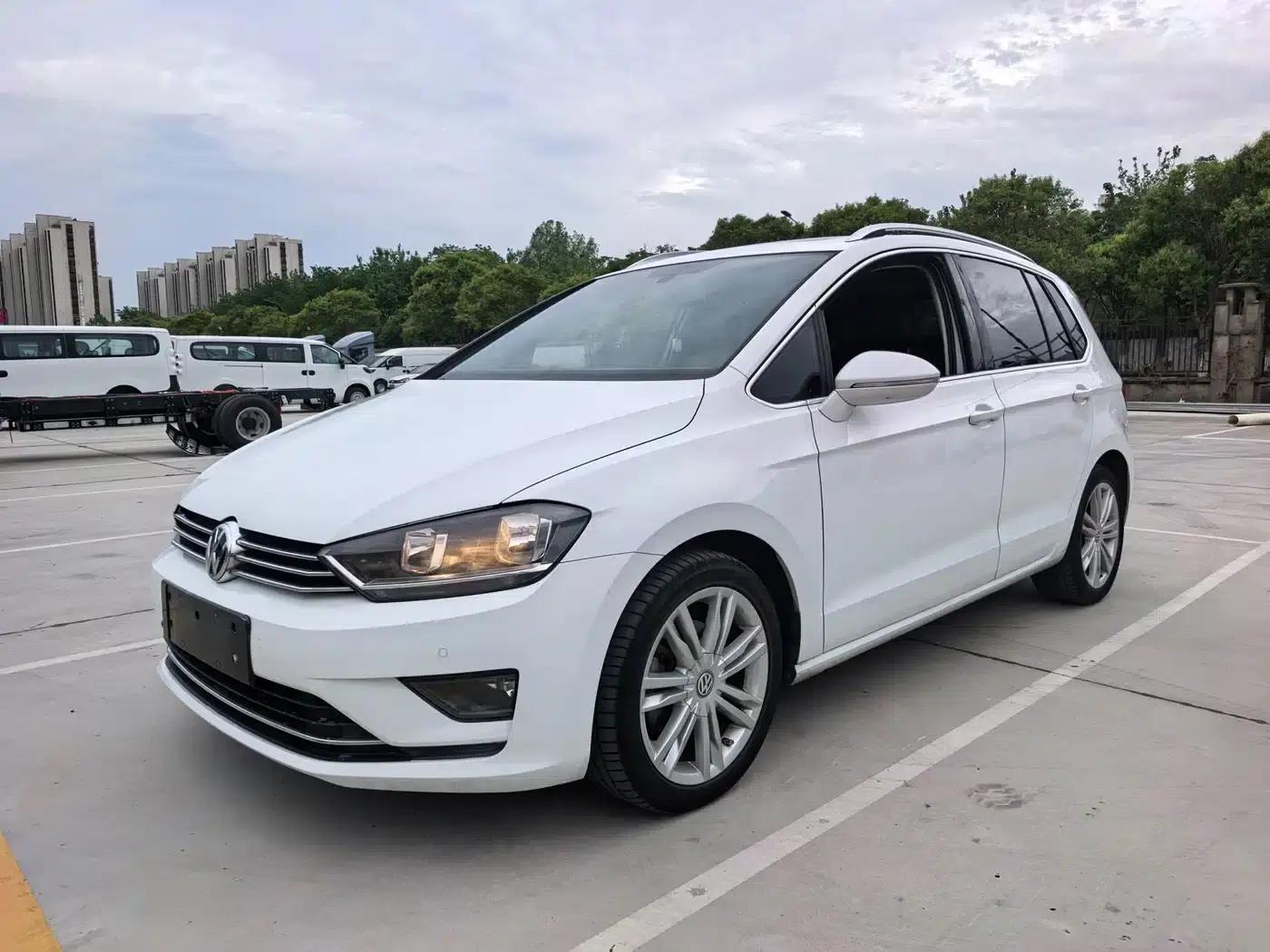 Golf Sportsvan 2016 230TSI Automatic Luxury — миниатюра 1