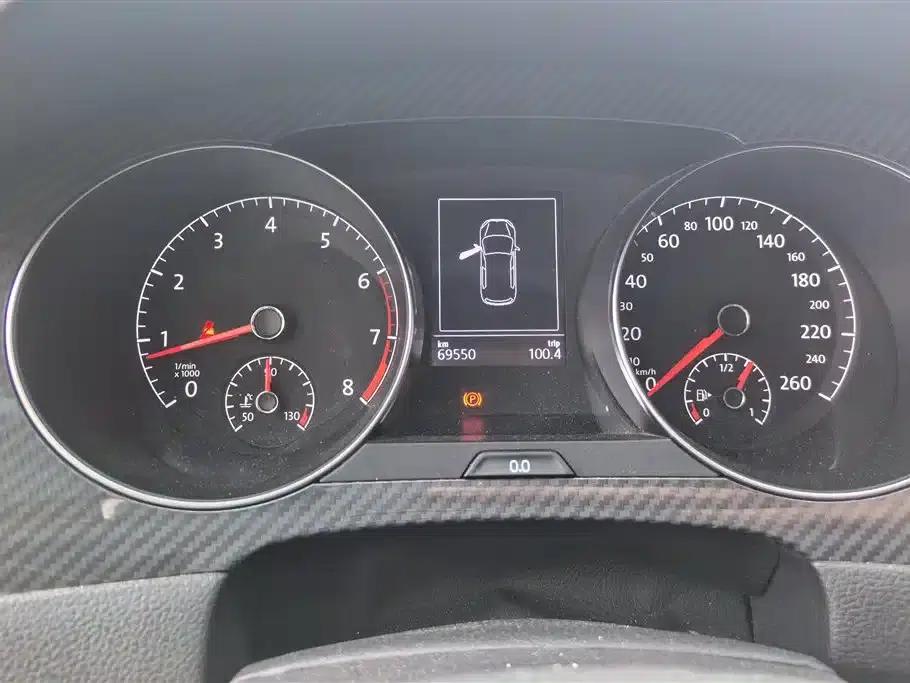 Golf Sportsvan 2018 280TSI Automatic Luxury — миниатюра 14