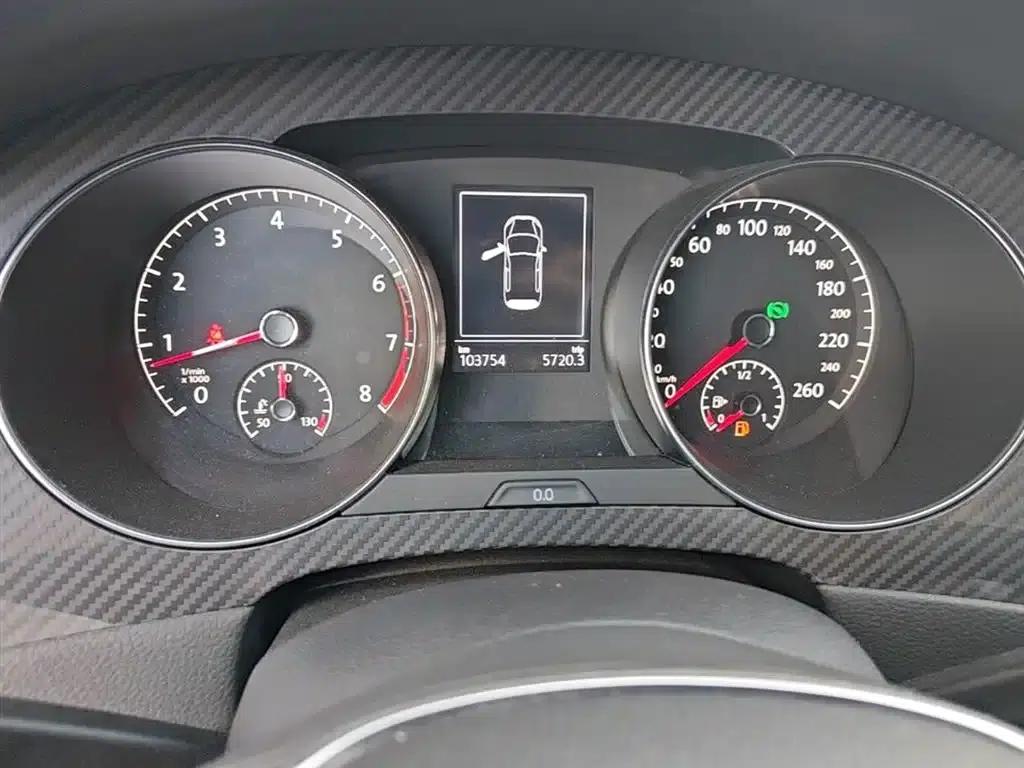 Golf Sportsvan 2018 230TSI Automatic Luxury — миниатюра 19