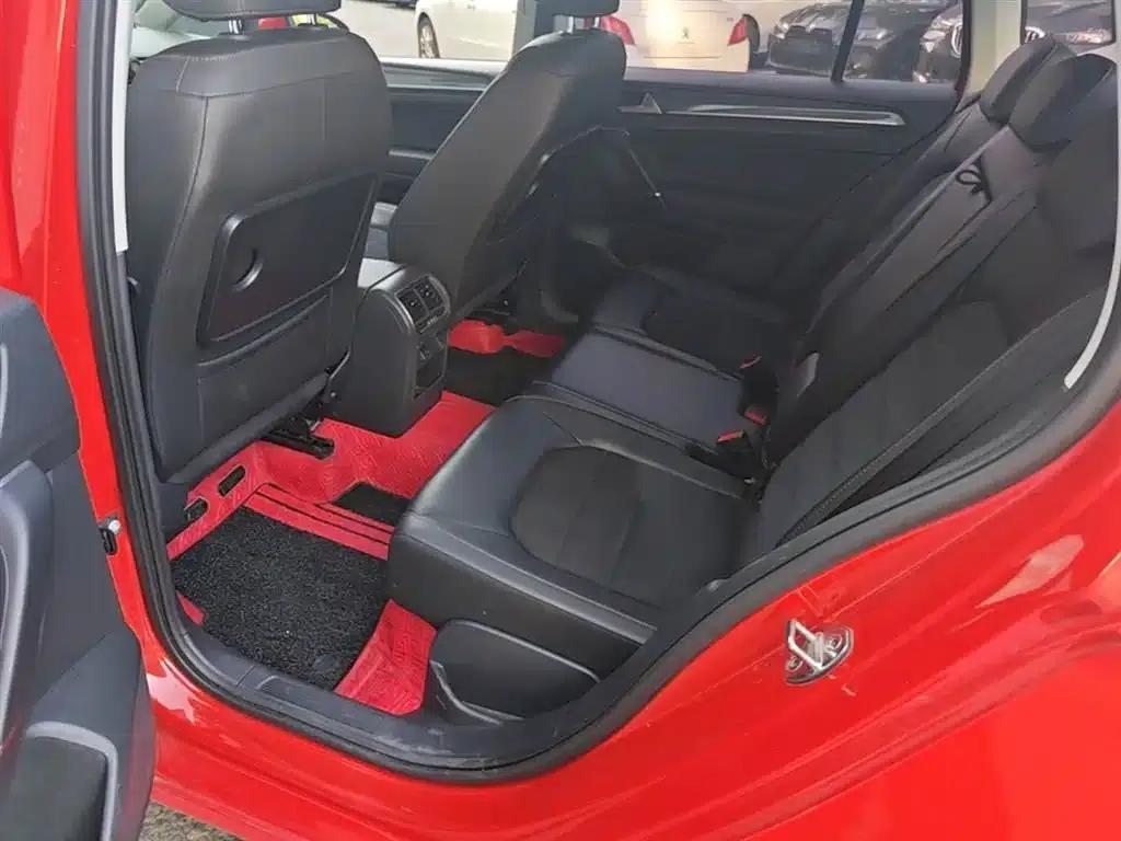 Golf Sportsvan 2018 230TSI Automatic Luxury — миниатюра 24