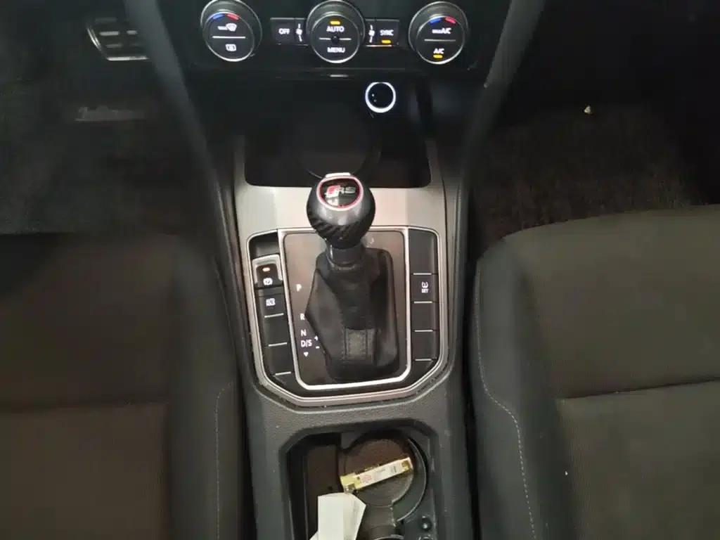 Golf Sportsvan 2016 1.6L Automatic Comfort Edition — миниатюра 14