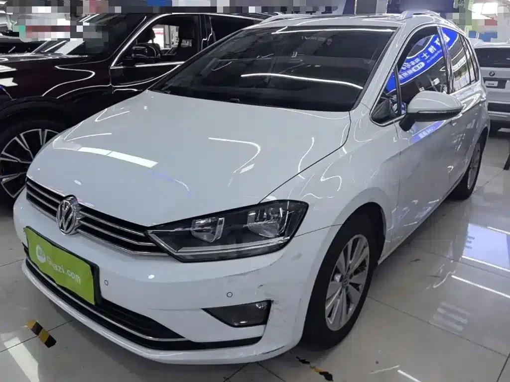 Golf Sportsvan 2016 230TSI Automatic Entry-Level Model — миниатюра 1