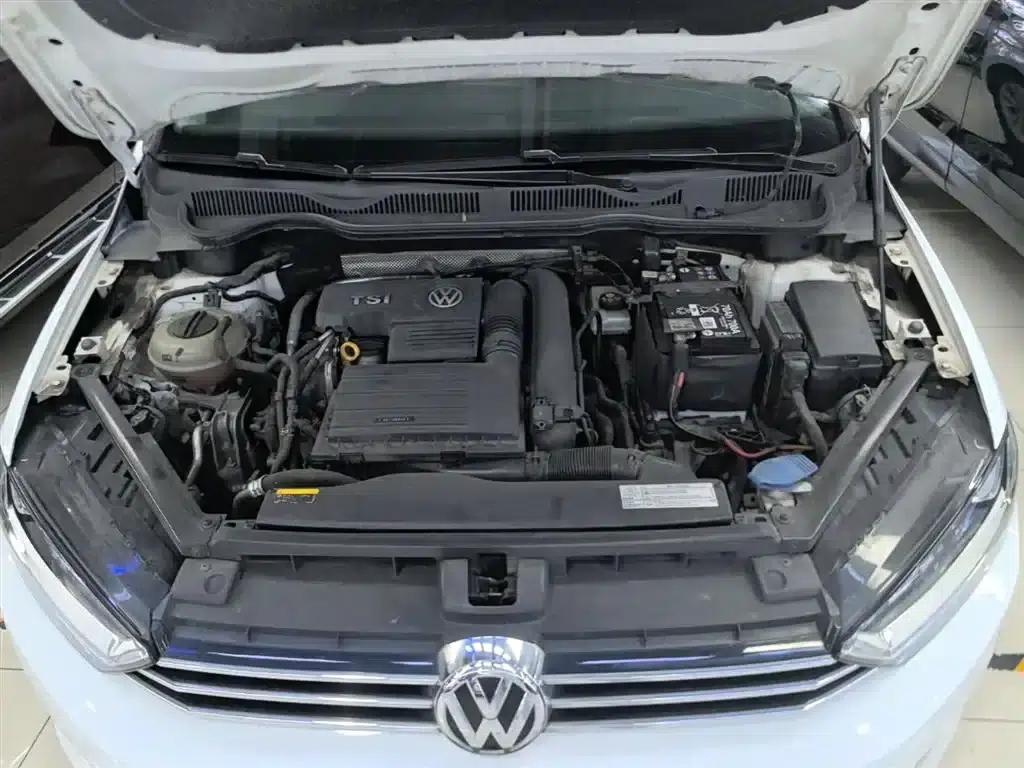 Golf Sportsvan 2016 230TSI Automatic Entry-Level Model — миниатюра 20