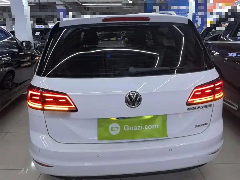 Golf Sportsvan 2016 230TSI Automatic Entry-Level Model — миниатюра 6