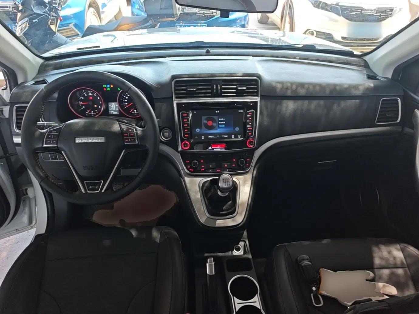 Haval M6 2018 1.5T Manual Two-Wheel Drive Elite Model — миниатюра 13