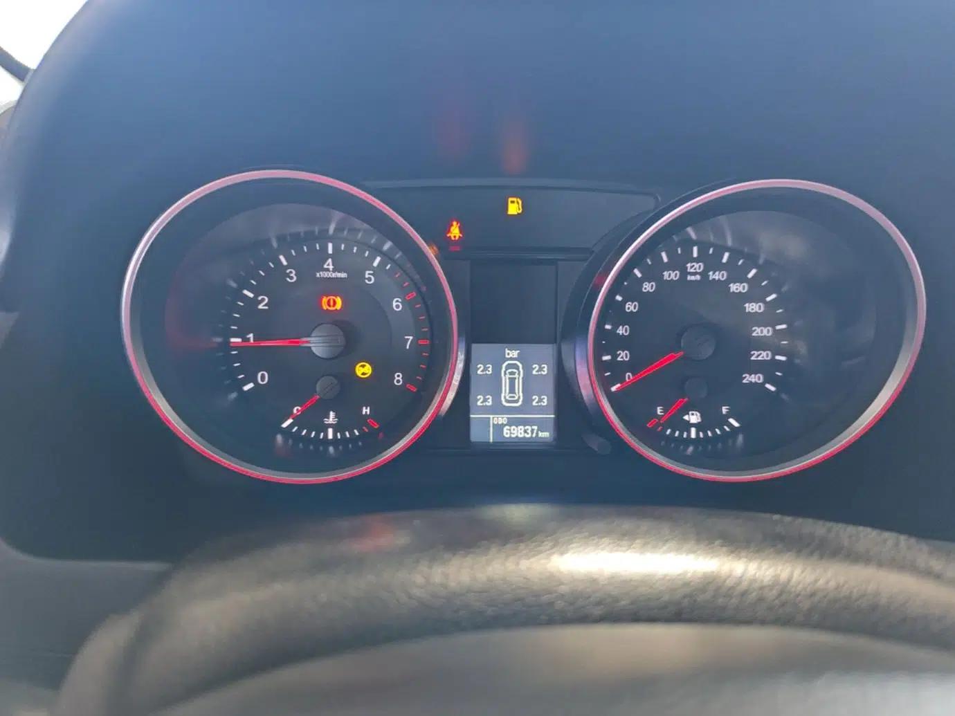Haval M6 2018 1.5T Manual Two-Wheel Drive Elite Model — миниатюра 15