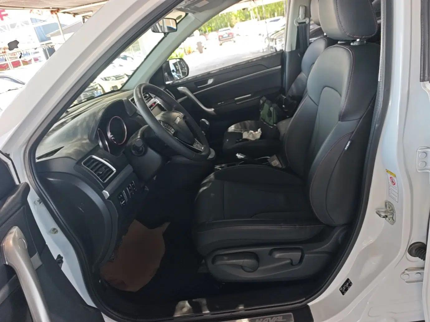 Haval M6 2018 1.5T Manual Two-Wheel Drive Elite Model — миниатюра 18