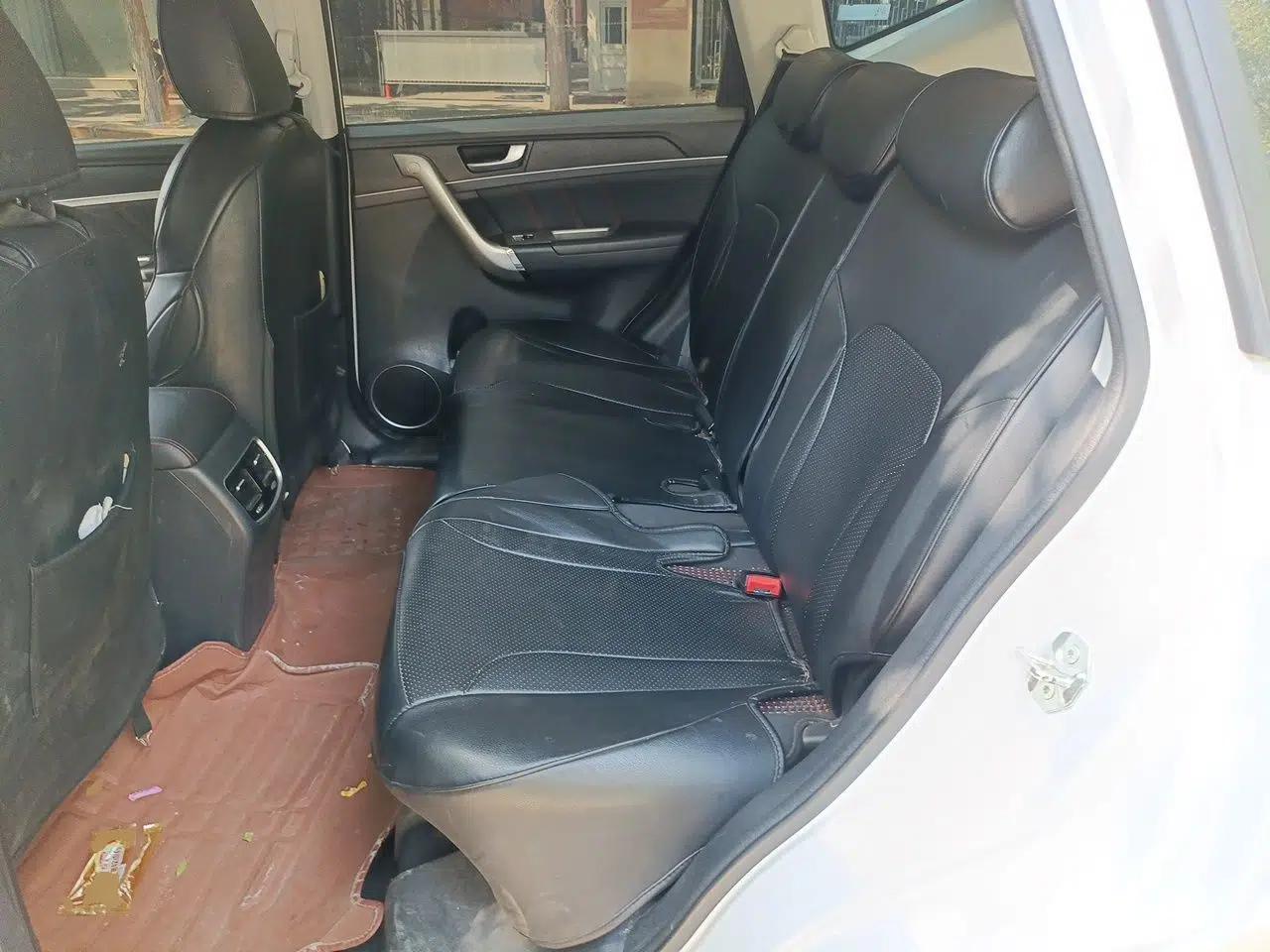 Haval M6 2019 1.5T Manual Two-Wheel Drive Urban Version China V Standard — миниатюра 18