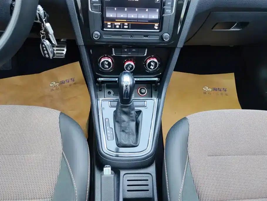 C-TREK 2020 1.5L Automatic Comfort Model — миниатюра 16