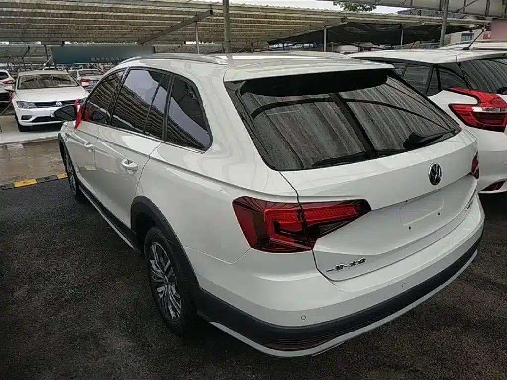 C-TREK 2017 1.6L Automatic Comfort Model — миниатюра 5