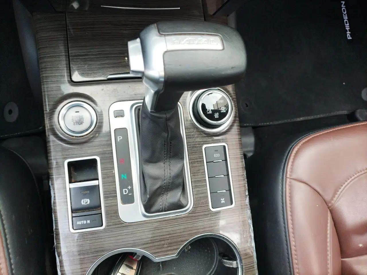 Haval H9 2016 2.0T Four-Wheel Drive Luxury Version 5 Seats — миниатюра 15