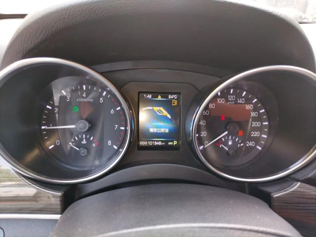 Haval H9 2015 2.0T Four-Wheel Drive Luxury 7-Seater — миниатюра 12