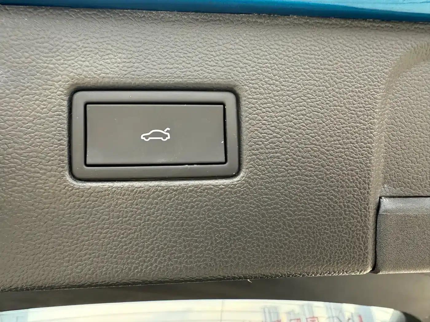 Tayron GTE Plug-in Hybrid 2023 280TSI Luxury Plus Advanced Edition — миниатюра 20