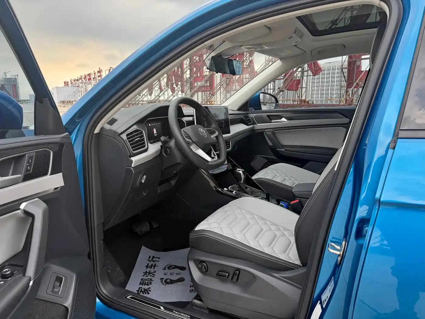 Tayron GTE Plug-in Hybrid 2023 280TSI Luxury Plus Advanced Edition — миниатюра 28
