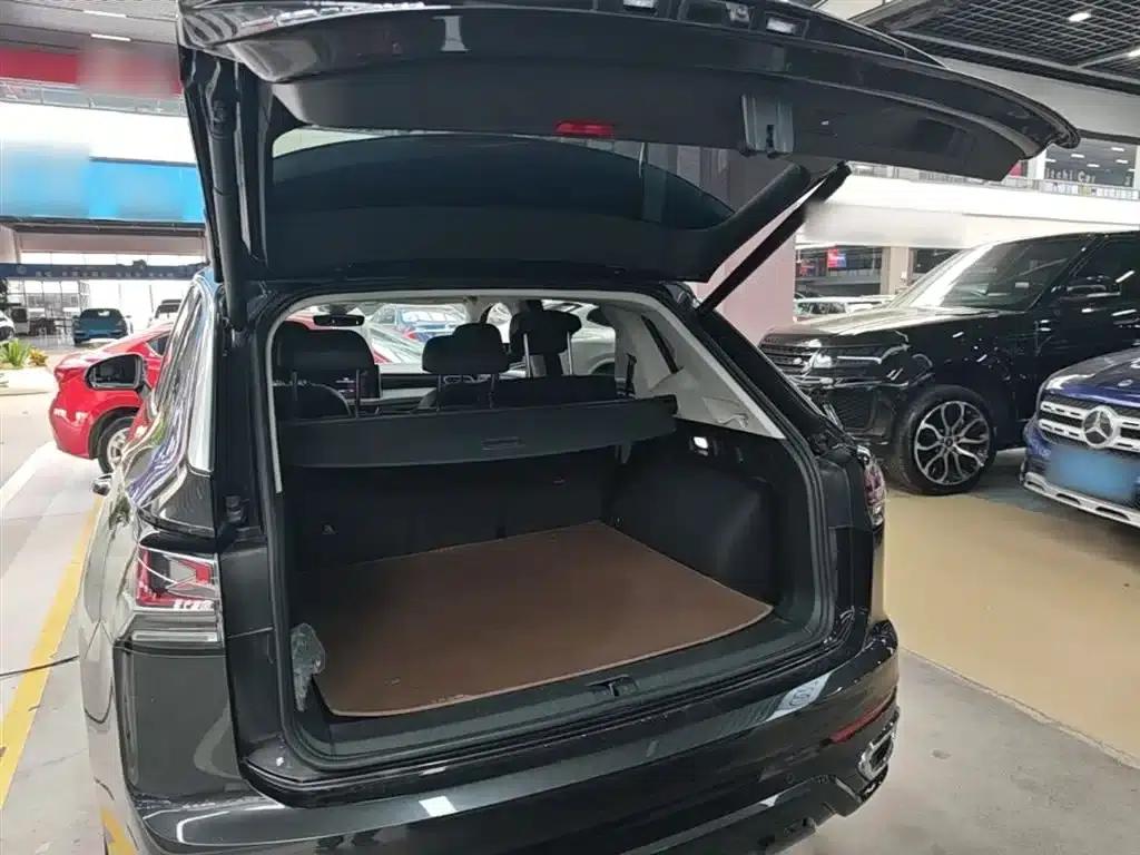 Tayron GTE Plug-in Hybrid 2023 280TSI Luxury Plus Advanced Edition — миниатюра 19