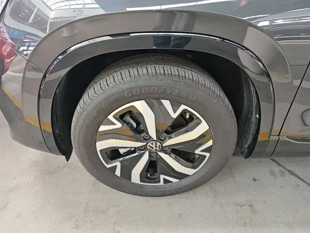 Tayron GTE Plug-in Hybrid 2023 280TSI Luxury Plus Advanced Edition — миниатюра 23