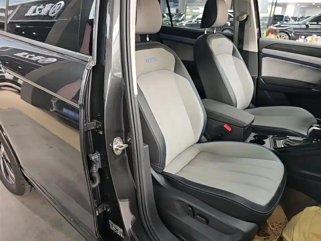 Tayron GTE Plug-in Hybrid 2023 280TSI Luxury Plus Advanced Edition — миниатюра 25