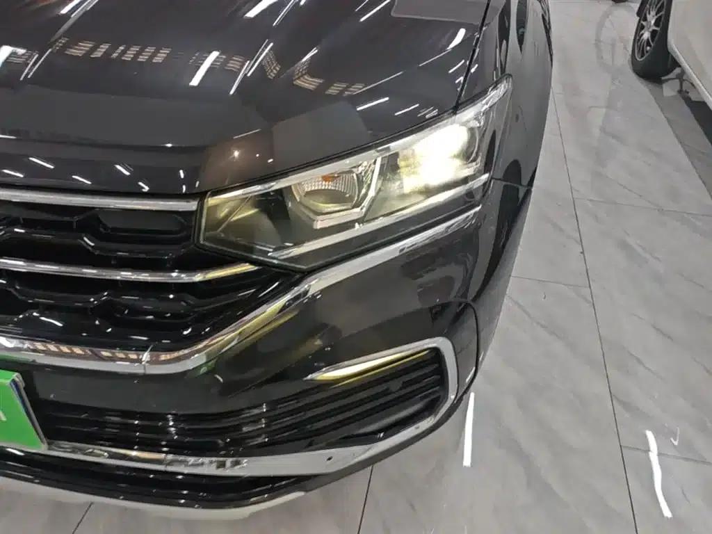Tayron X 2020 330TSI 2WD Premium Intelligent Edition — миниатюра 24