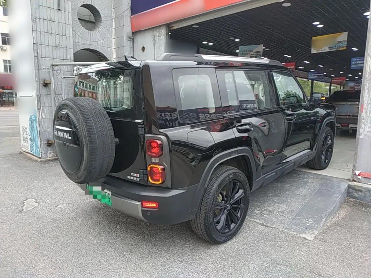 Haval Raptor New Energy 2023 Hi4 145 Explorer Edition — миниатюра 6