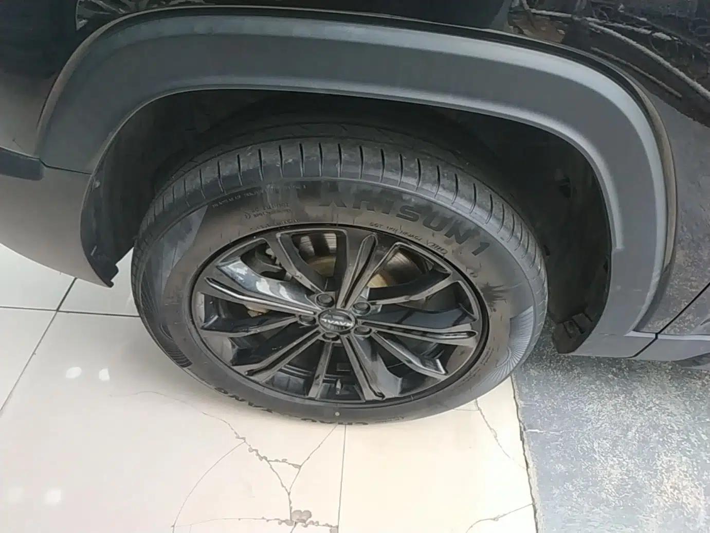 Haval Raptor New Energy 2023 Hi4 145 Explorer Edition — миниатюра 8