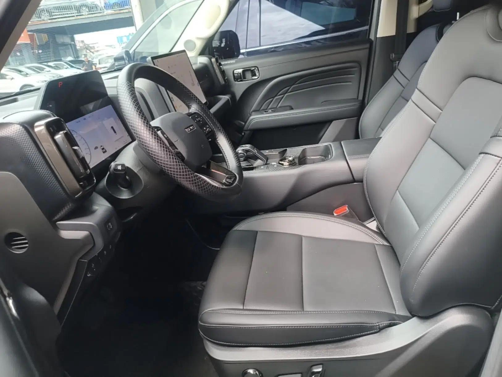 Haval Raptor New Energy 2024 Hi4 145 Cross-Over Edition — миниатюра 17