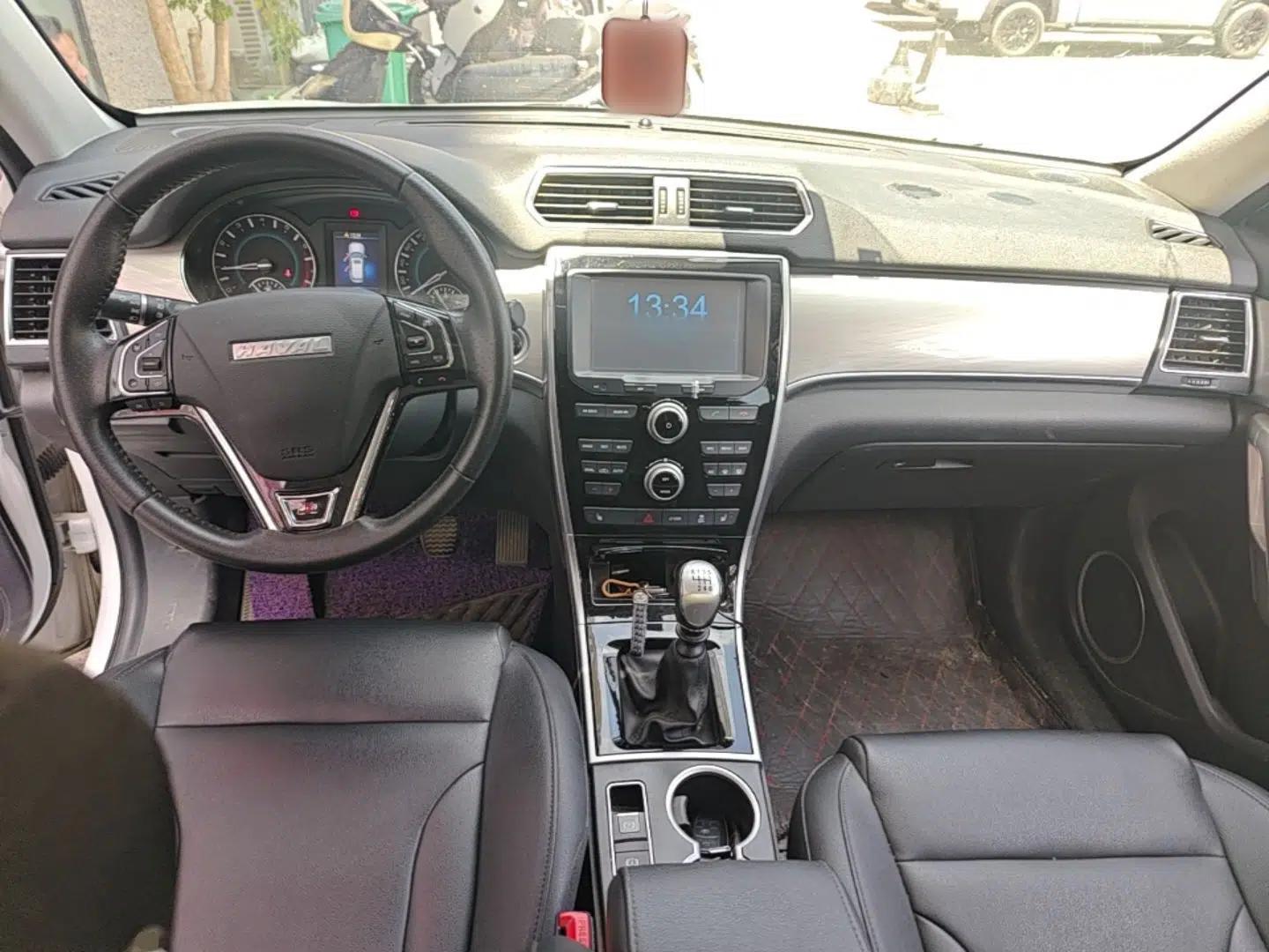 Haval H2 2016 Red-Label 1.5T Manual Two-Wheel Drive Luxury Model — миниатюра 13