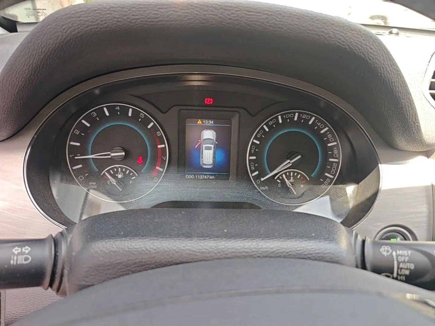 Haval H2 2016 Red-Label 1.5T Manual Two-Wheel Drive Luxury Model — миниатюра 15