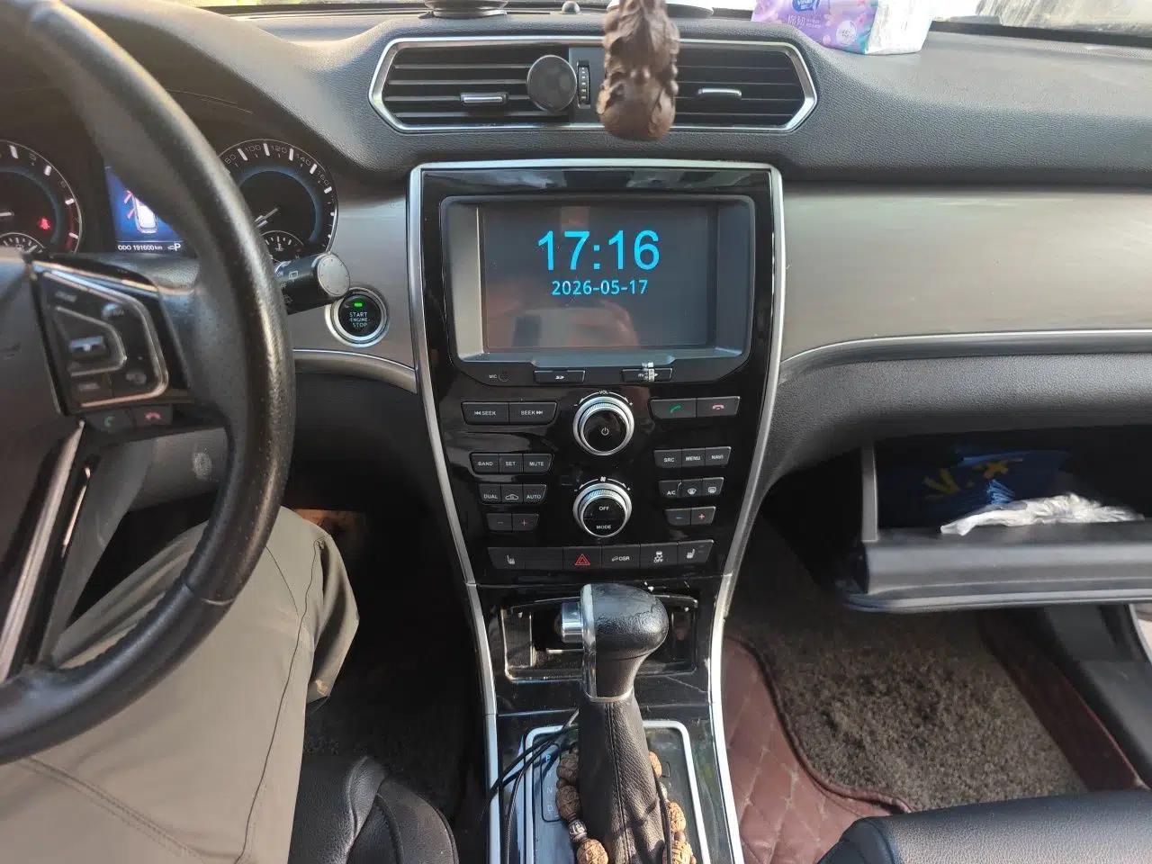 Haval H2 2016 Red-Label 1.5T Automatic Two-Wheel Drive Luxury Model — миниатюра 14