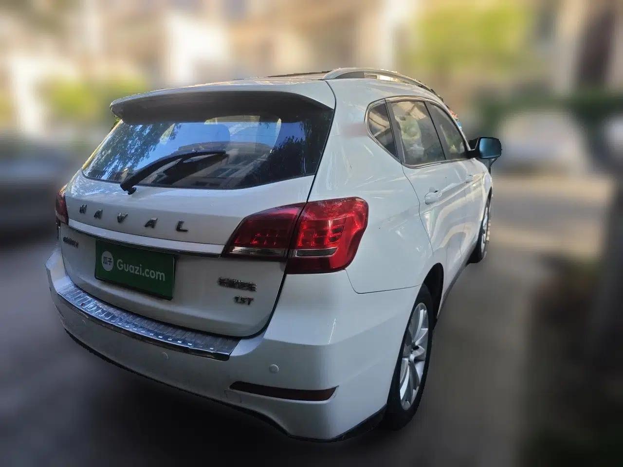 Haval H2 2016 Red-Label 1.5T Automatic Two-Wheel Drive Luxury Model — миниатюра 6