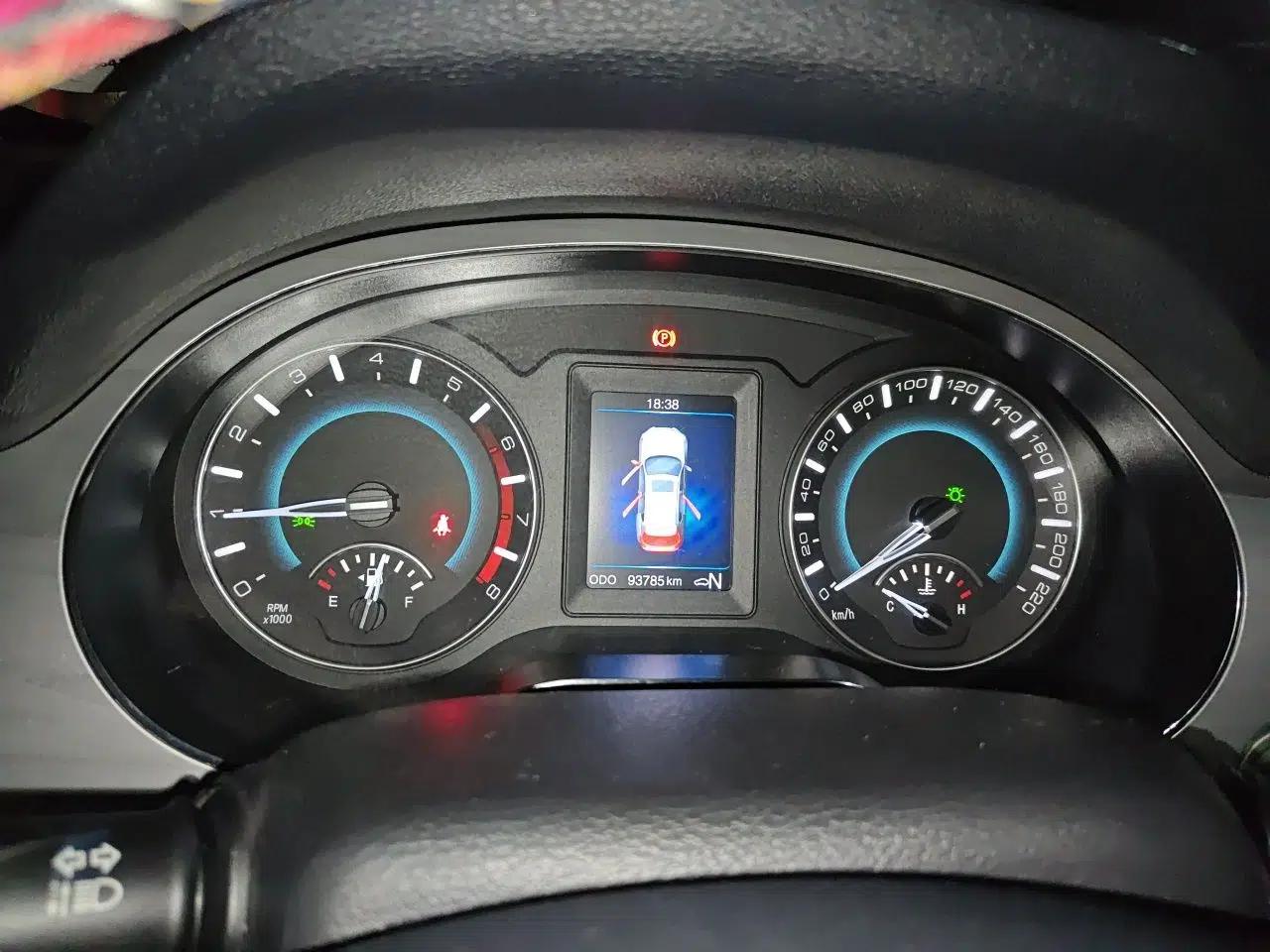 Haval H2 2016 Red Label 1.5T Automatic Two-Wheel Drive Elite Model — миниатюра 12