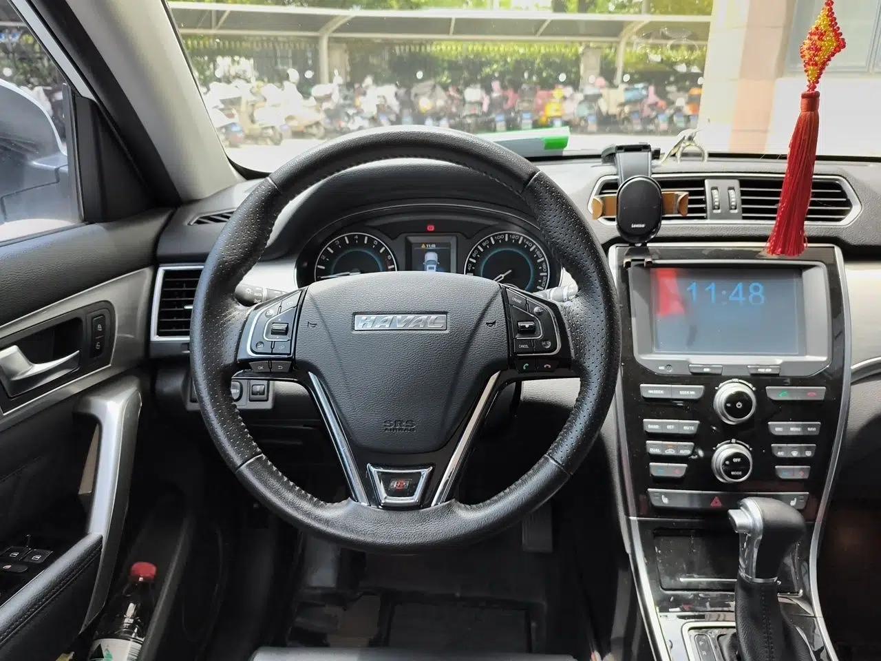 Haval H2 2016 Red-Label 1.5T Automatic Two-Wheel Drive Luxury Model — миниатюра 11