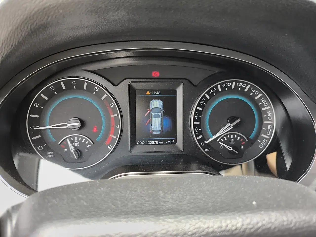 Haval H2 2016 Red-Label 1.5T Automatic Two-Wheel Drive Luxury Model — миниатюра 12
