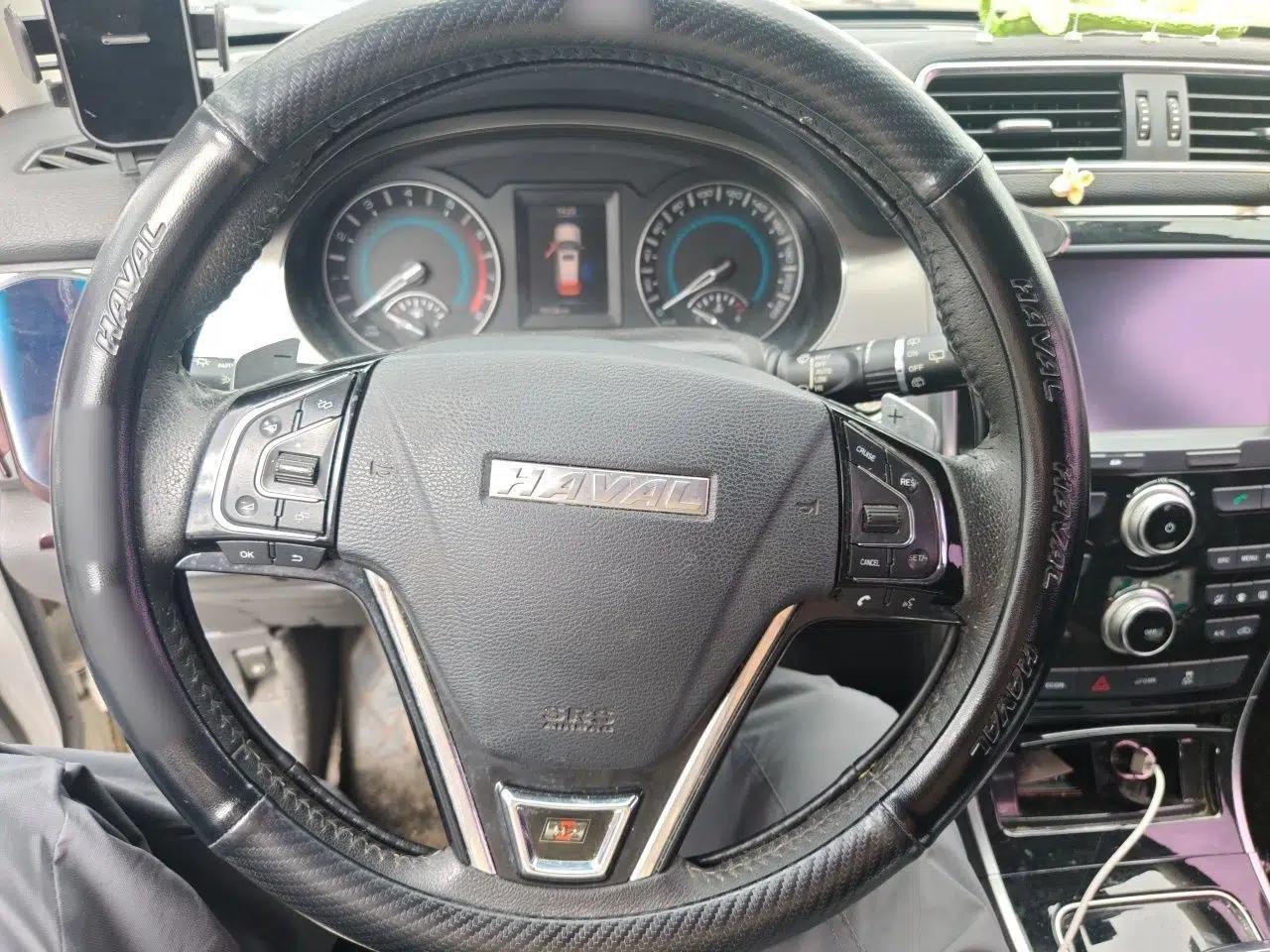 Haval H2 2018 Red-Label 1.5T Dual-Clutch Two-Wheel-Drive Elite Model — миниатюра 7